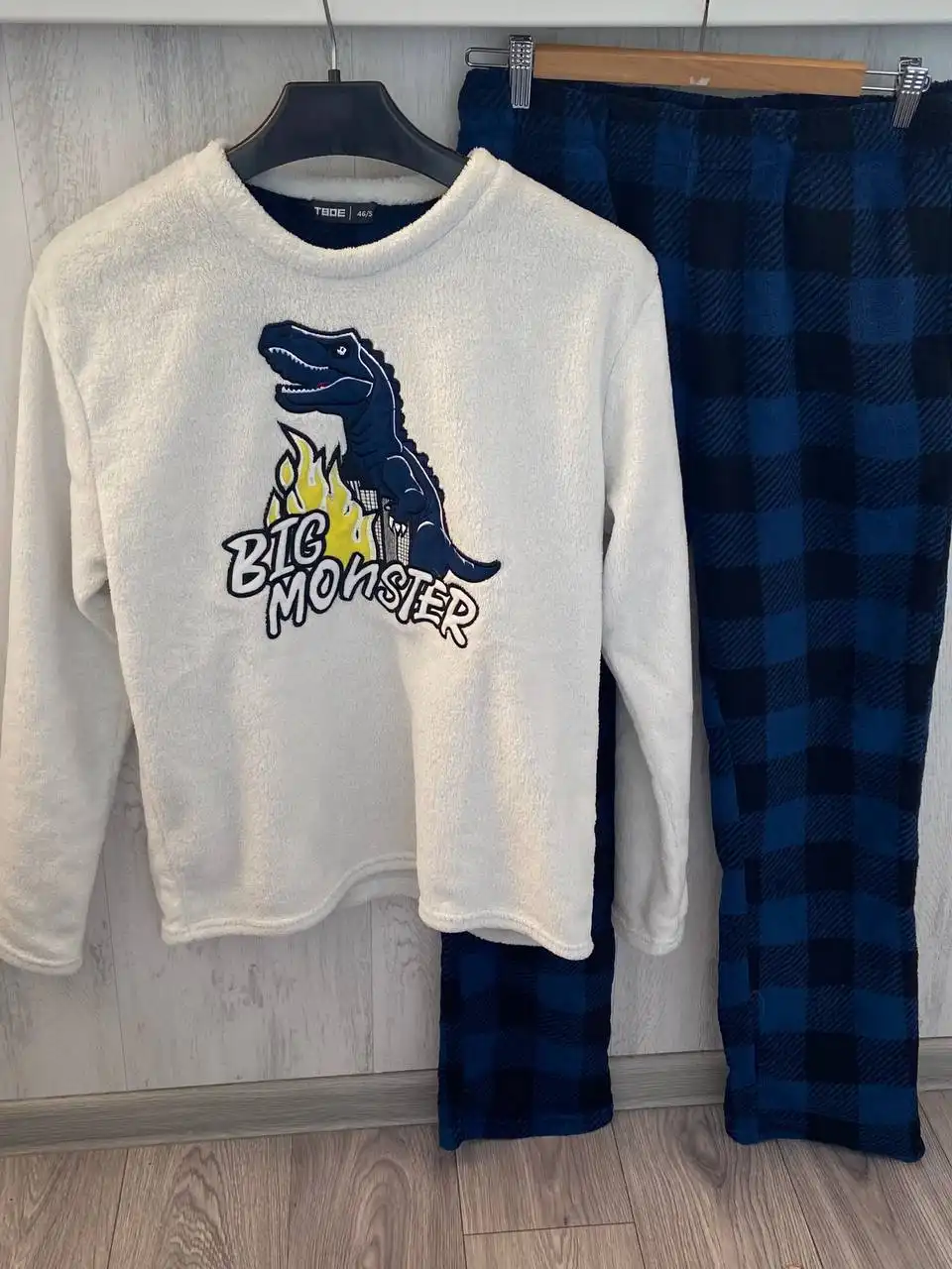 Плюшевая пижама размер S - Пижамы (Одежда) в Подольск