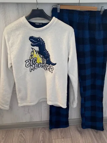 Плюшевая пижама размер S - Платья в Подольск