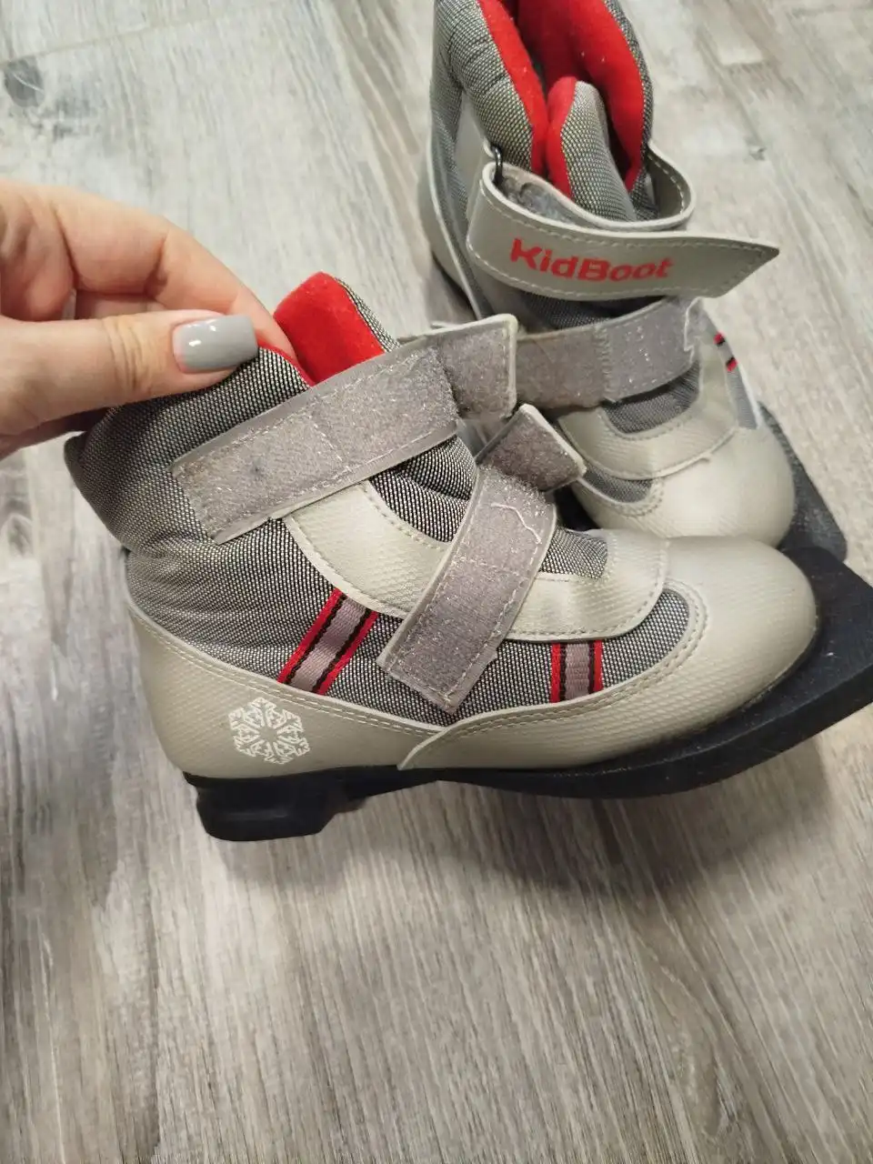 Детские лыжные ботинки размер 30 - Лыжное снаряжение (Хобби и отдых) в Троицк