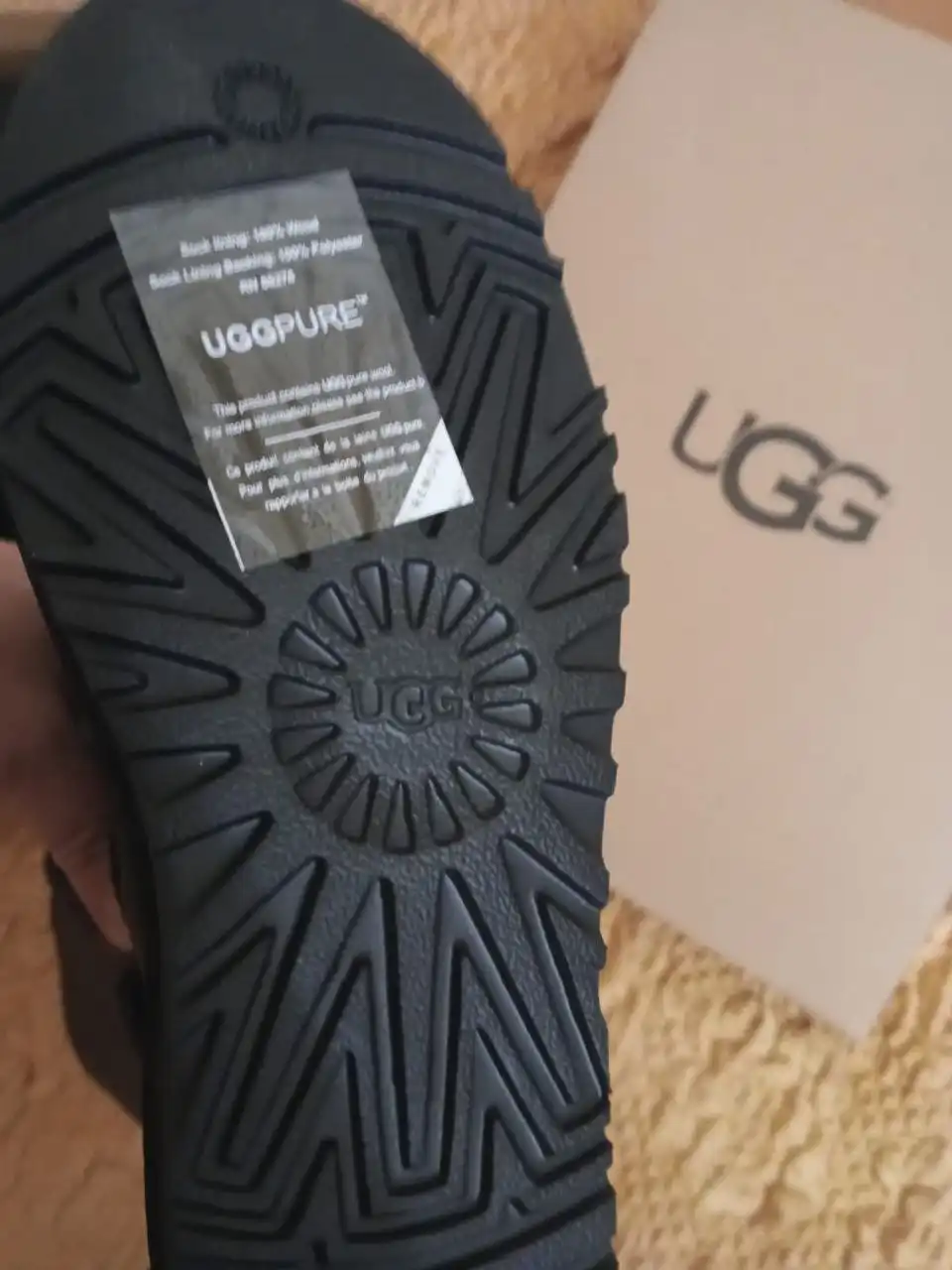 Новые UGG 37 размера - Обувь (Одежда) в Подольск