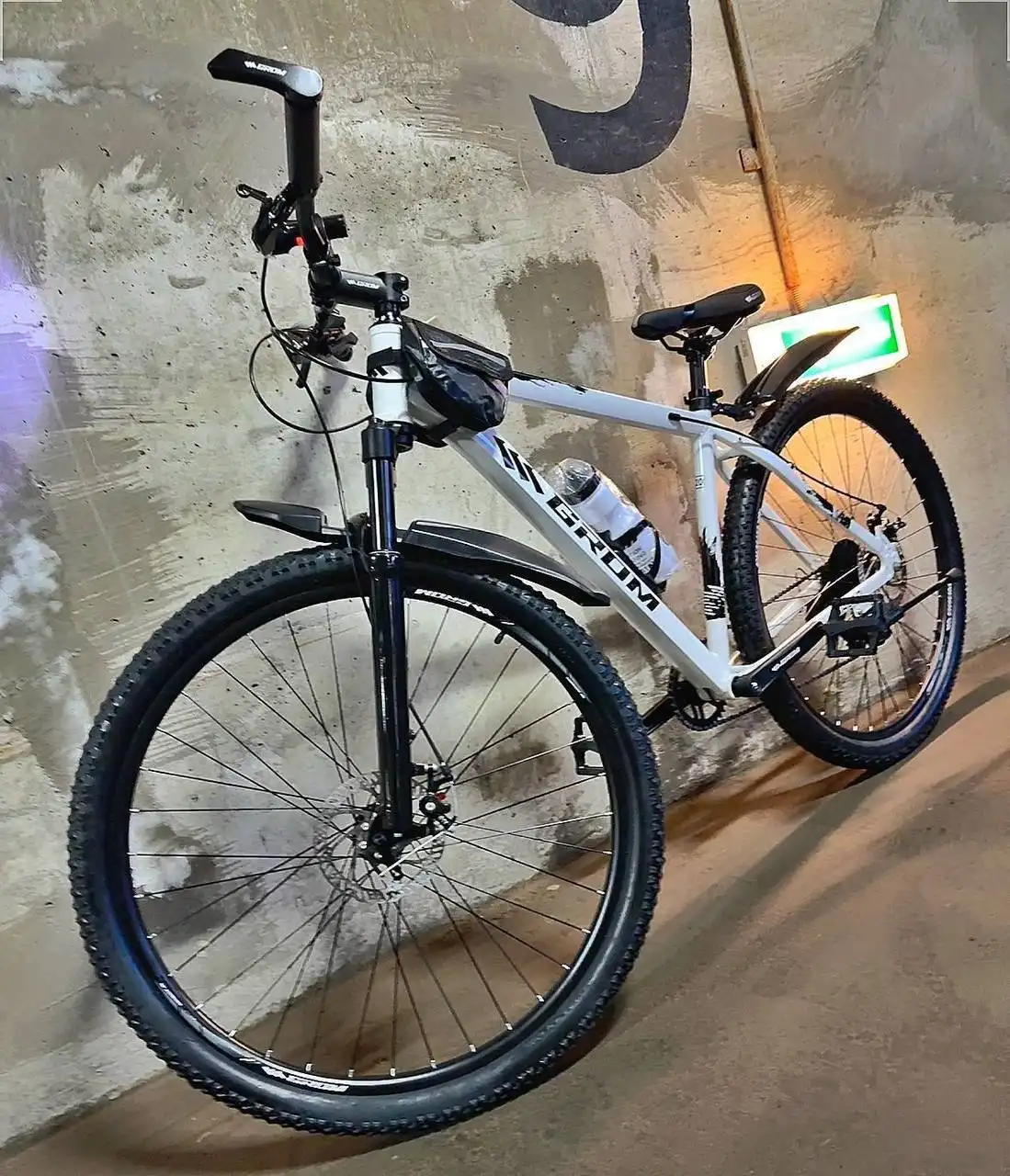 Новый велосипед 29 дюймов с алюминиевой рамой - Велосипеды (Хобби и отдых) в Бутово