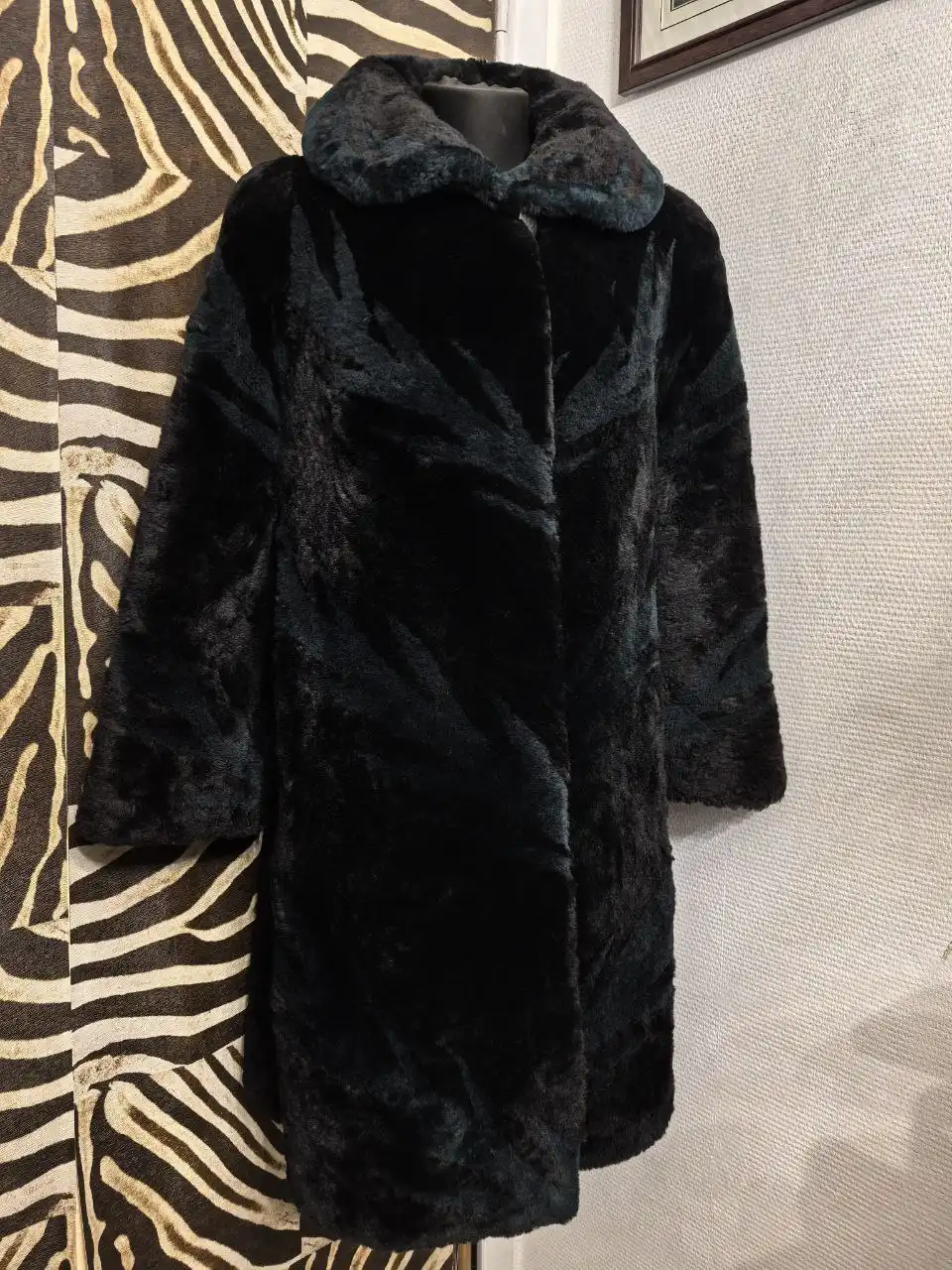 Шуба мутон 48-50 винтаж с морозными узорами - Верхняя одежда (Одежда) в Подольск