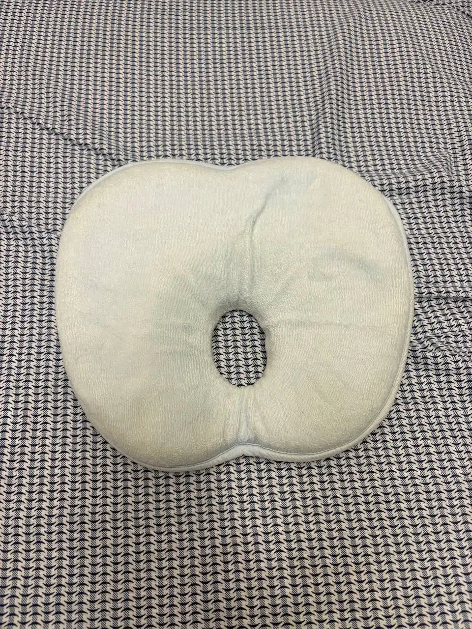 Подушка для новорожденных - Подушки для новорожденных (Товары для детей) в Щербинка