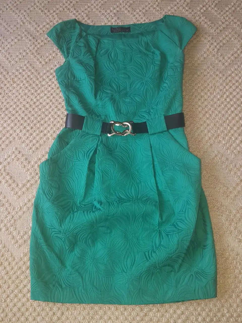 Продажа платьев разных цветов и размеров - Платья (Одежда) в Северное Бутово