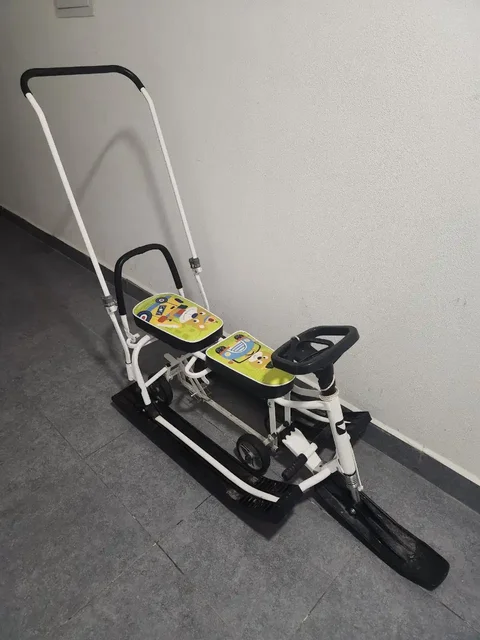 Продам снегокат для двоих детей - частное объявление в Бутово