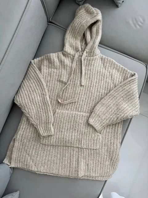 Свитер Oysho оверсайз - Одежда в Неизвестно