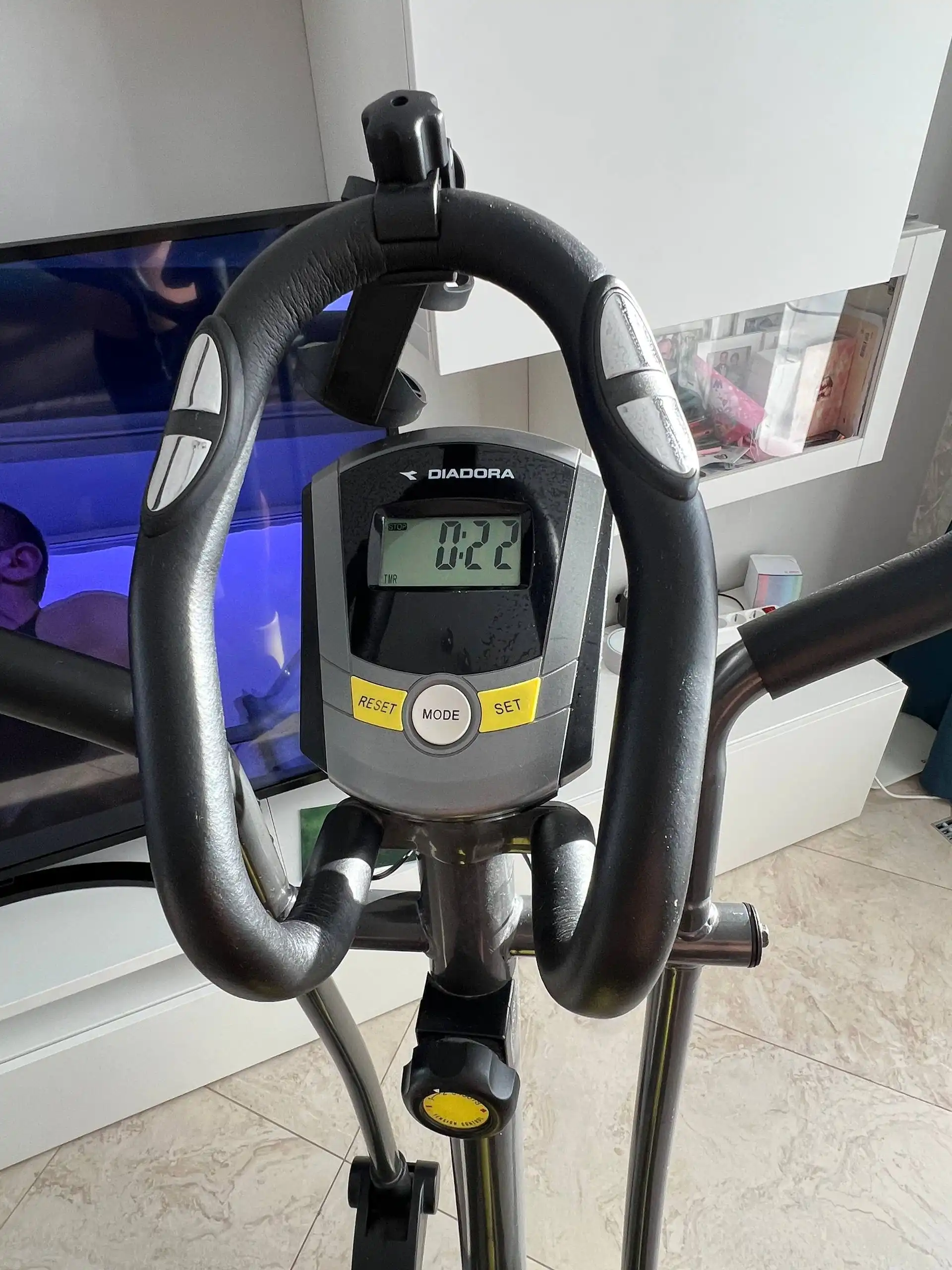 Продам элипсойд DIADORA б/у - Спортивное оборудование (Хобби и отдых) в Подольск