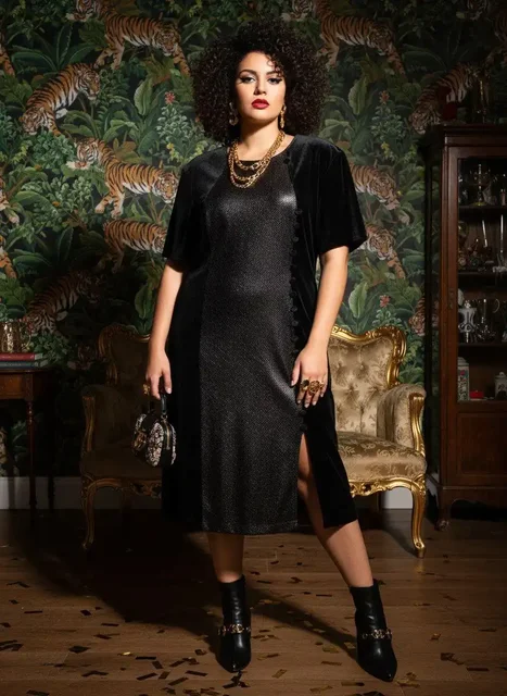 Платье бархатное 66 черного цвета - Одежда в Сходненская