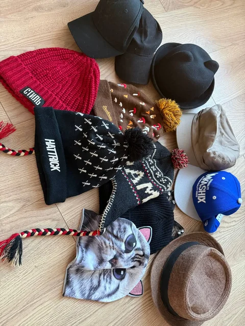 Продажа головных уборов и шарфов пакетами - частное объявление в Боброво