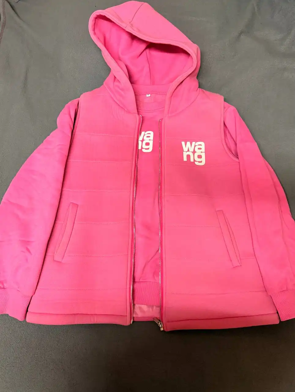 Продажа теплой кофты с жилеткой на осень - Верхняя одежда (Одежда) в Подольск