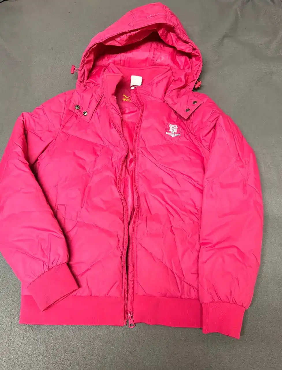 Продажа ветровки и куртки размер 46 - Верхняя одежда (Одежда) в Подольск