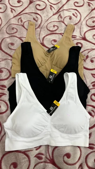 Новые трикотажные топы бра трех цветов с чашечками - Одежда в Бутово