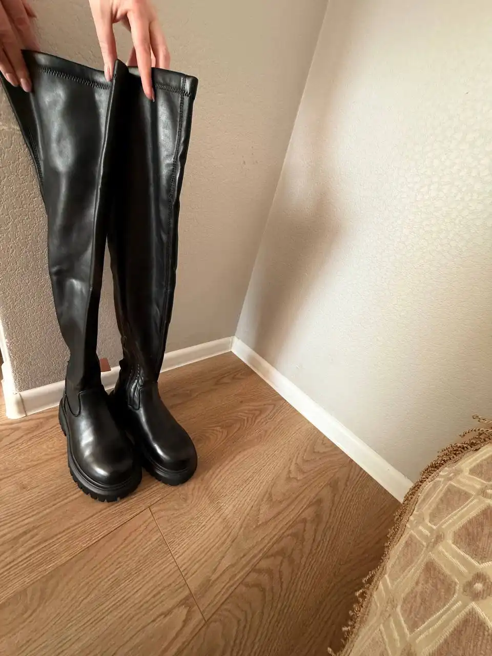 Женские зимние ботфорты новые - Обувь (Одежда) в Подольск