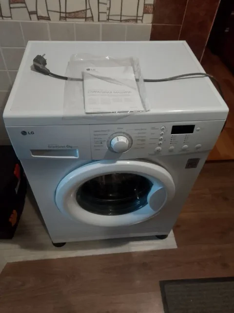Продажа С.М. LG стиральной машины с гарантией - Смартфоны и телефоны в Подольск