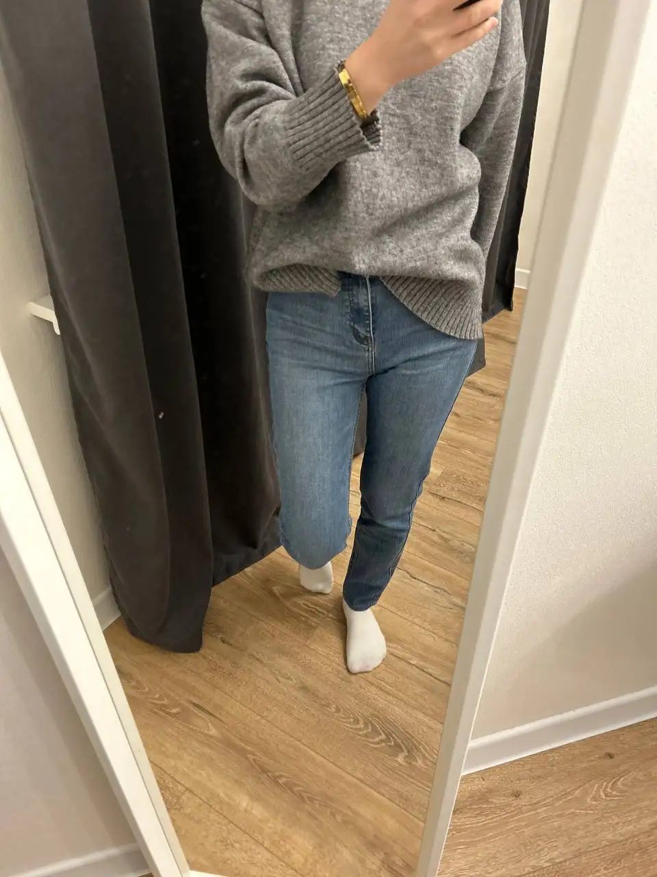 Продажа одежды: брюки, джинсы, кофты - Верхняя одежда и брюки (Одежда) в Подольск