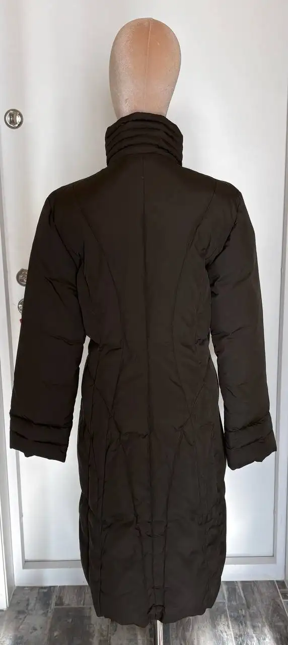 Пуховик женский размер М (44-46) б/у в отличном состоянии - Верхняя одежда (Одежда) в Подольск