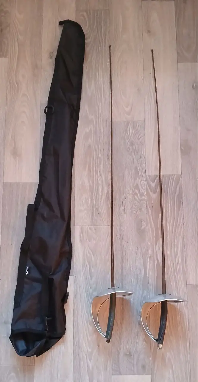 Рапиры для фехтования с чехлом - Спортивный инвентарь (Хобби и отдых) в Щербинка