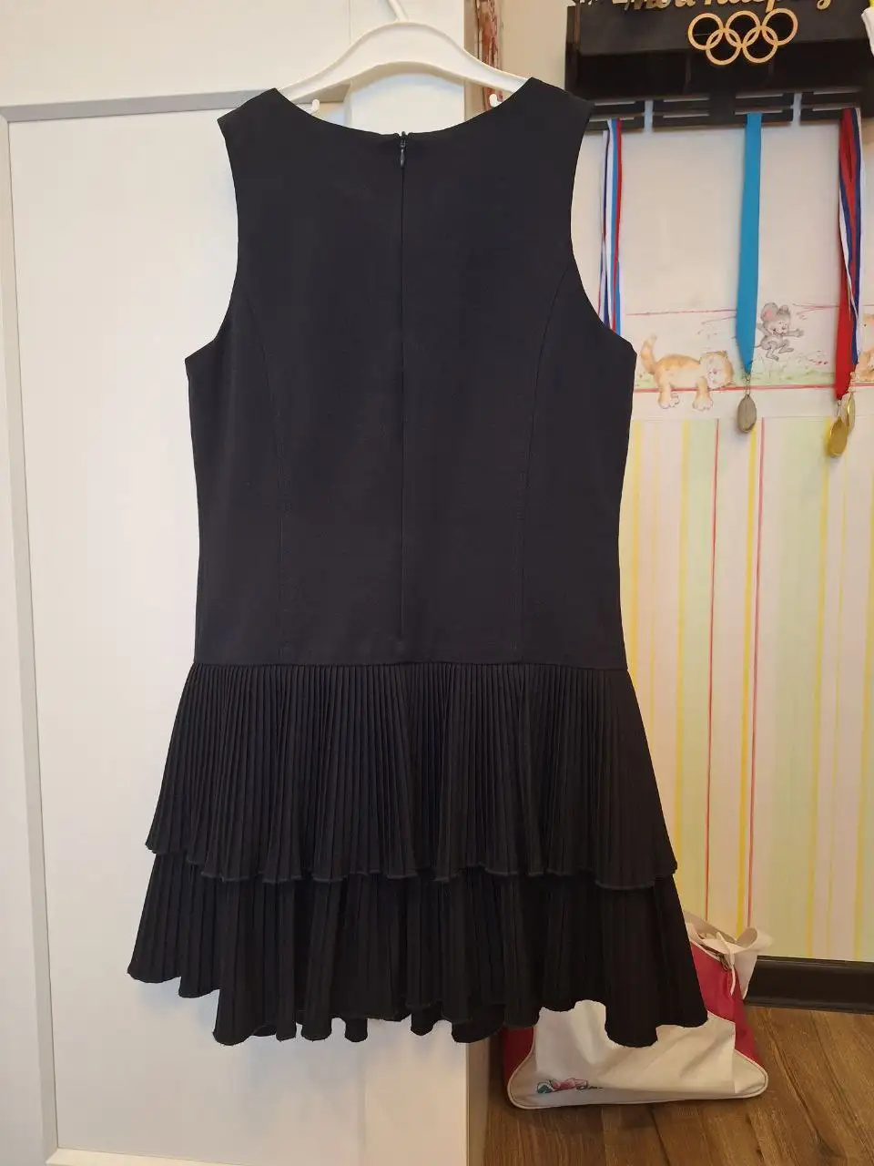 Школьные сарафаны размеры 134 и 140 - Детская одежда (Одежда) в Сосенский