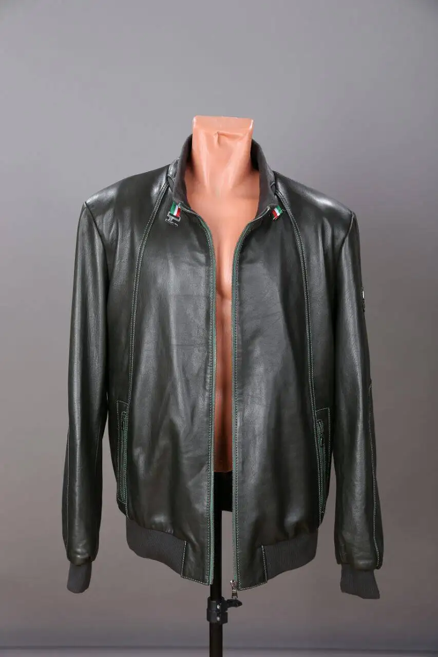 Продам новую мужскую куртку изумрудного цвета - Мужская одежда (Одежда) в Подольск