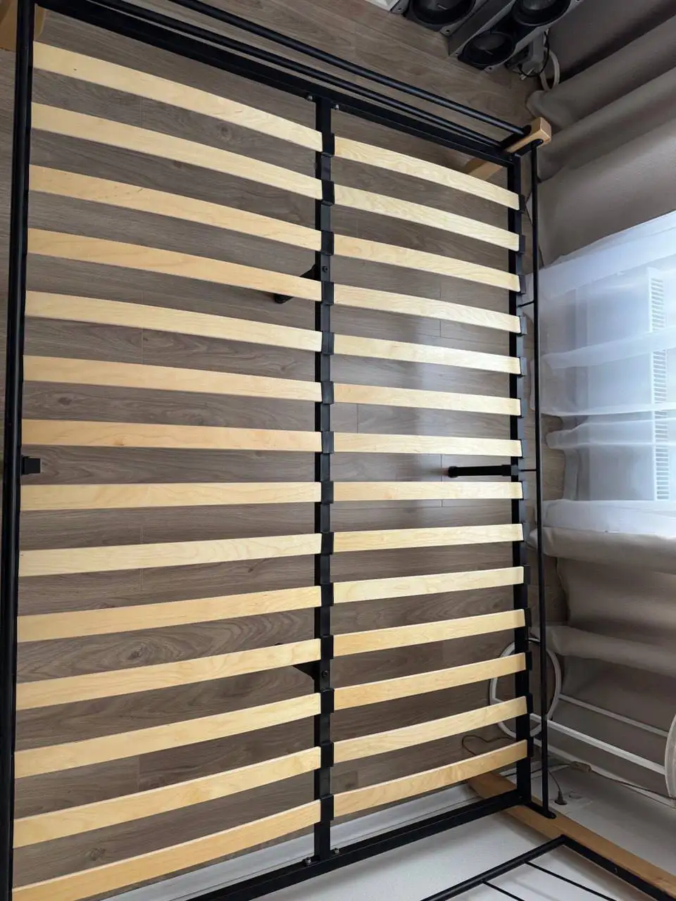 Продам кровать 140x200 - Мебель (Для дома и дачи) в Подольск