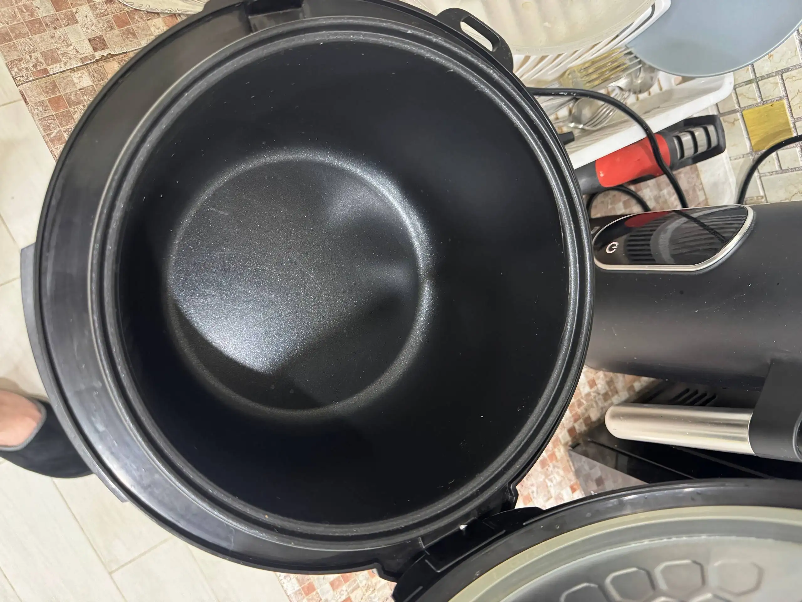 Мультиварка, состояние хорошее, полный комплект - Кухонная техника (Для дома и дачи) в Подольск