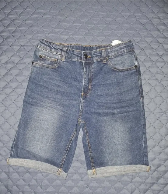 Джинсовые шорты мальчику Futurino размер 152 - Для новорожденных в Подольск