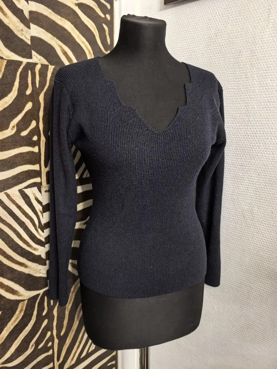 Кофточка 48-50 хорошее состояние - Верхняя одежда (Одежда) в Москва