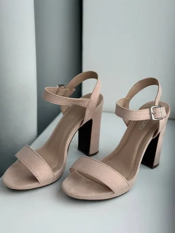 Босоножки T.TACCARDI с каблуком 9,5 см - частное объявление в Бутово