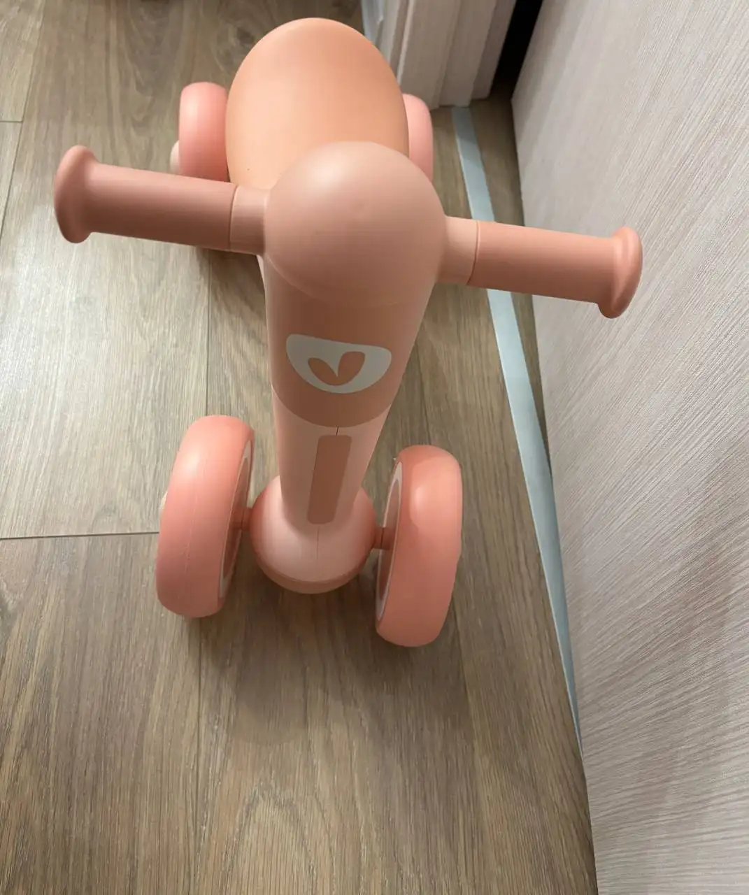 Беговел Junion в отличном состоянии - Беговелы (Товары для детей) в Бутово