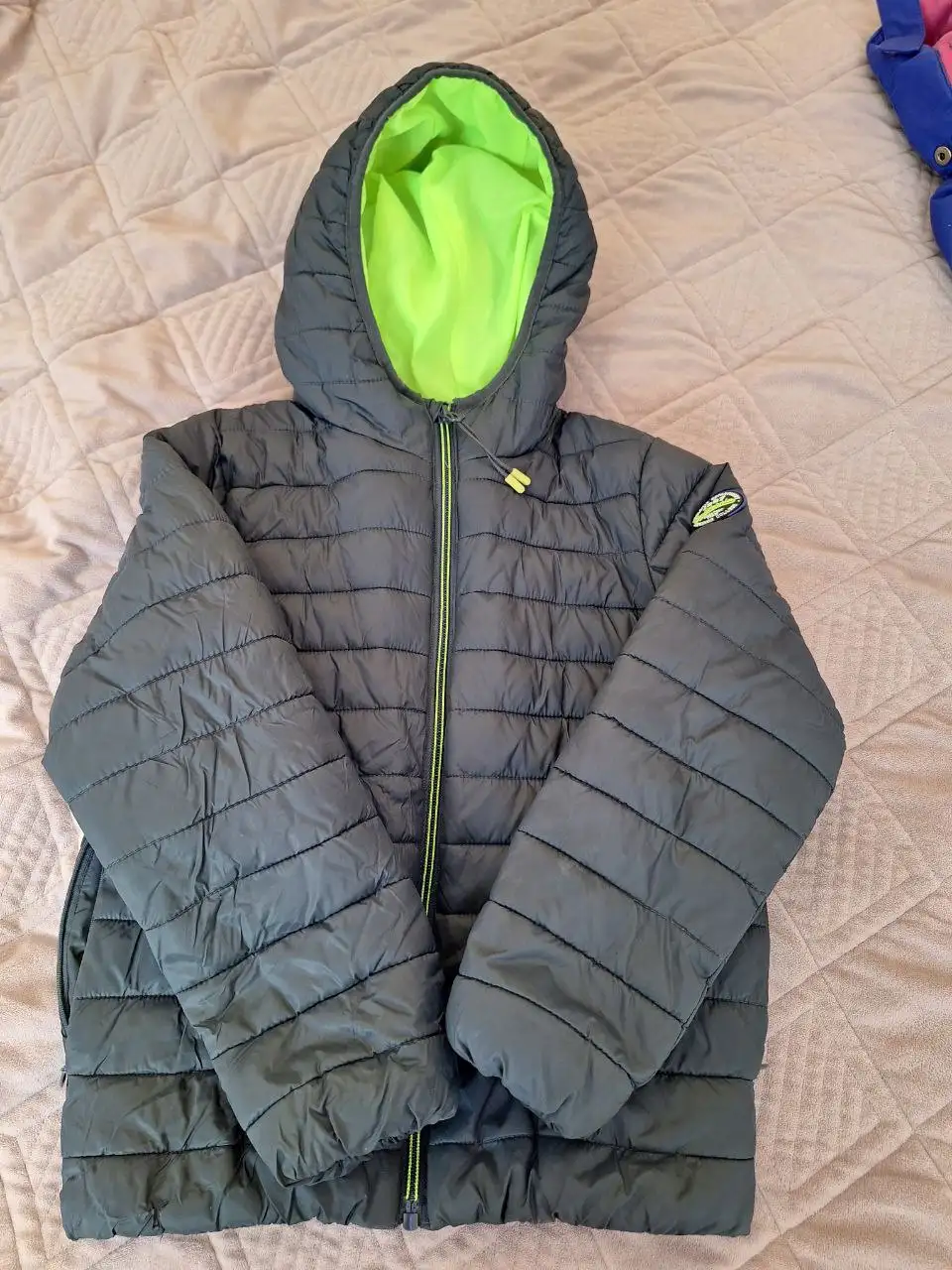 Объявление о продаже товара в Сосенском стане - Барахолка в Неизвестно