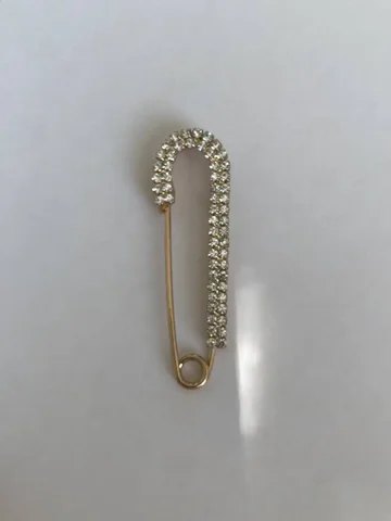 Брошь новая - Канцелярия/Учебные материалы в Подольск