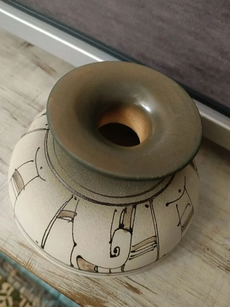 Керамическая ваза ручной работы для малых букетов - Декор и интерьер (Барахолка) в Сходненская