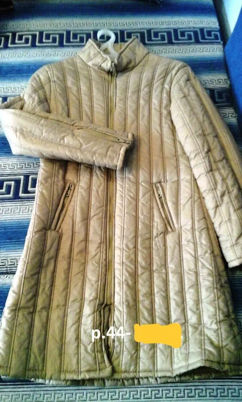 Пальто стеганное демисезонное и пальто из габардина размер 44 - Пальто (Одежда) в Бутово