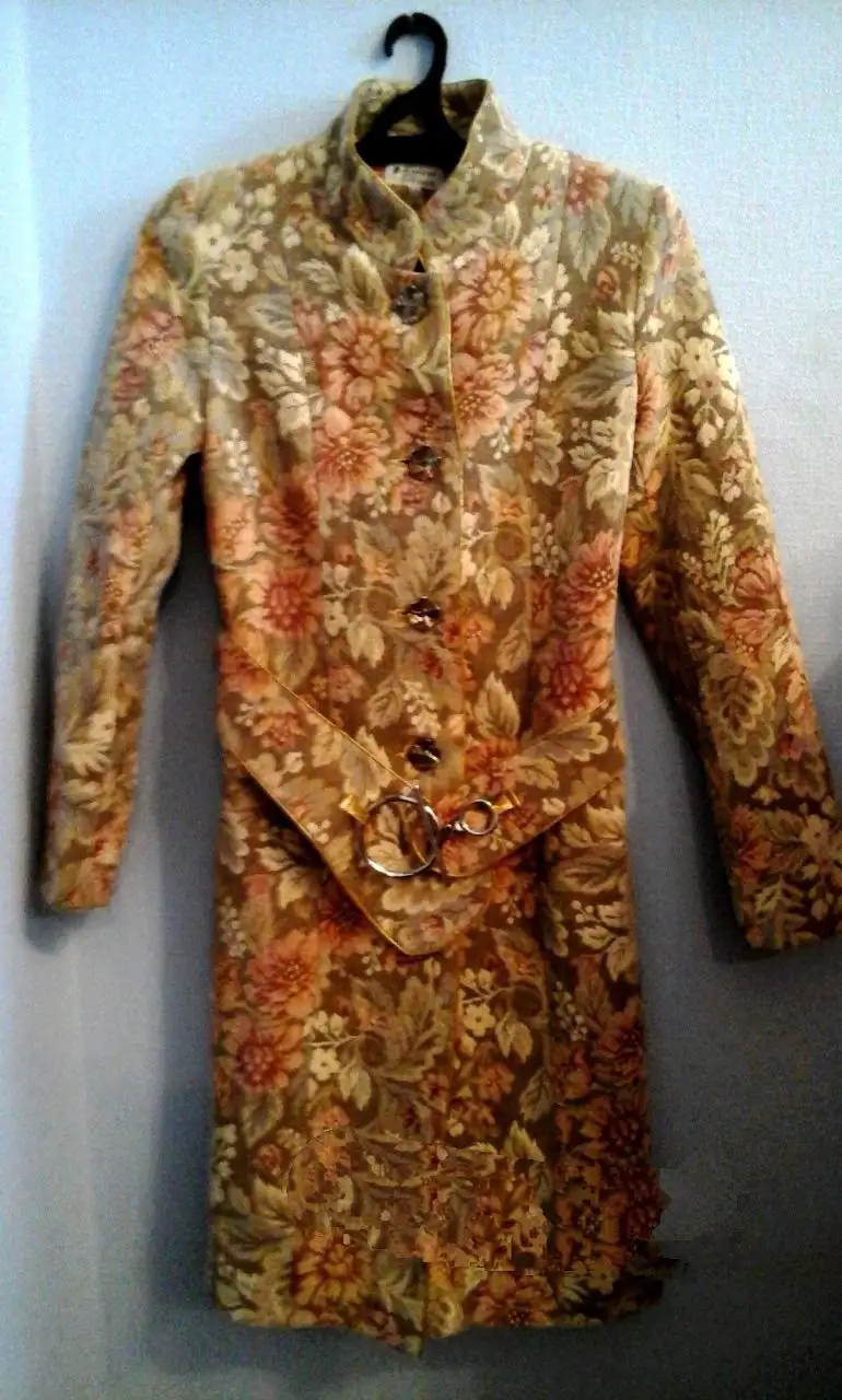 Пальто стеганное демисезонное и пальто из габардина размер 44 - Пальто (Одежда) в Бутово