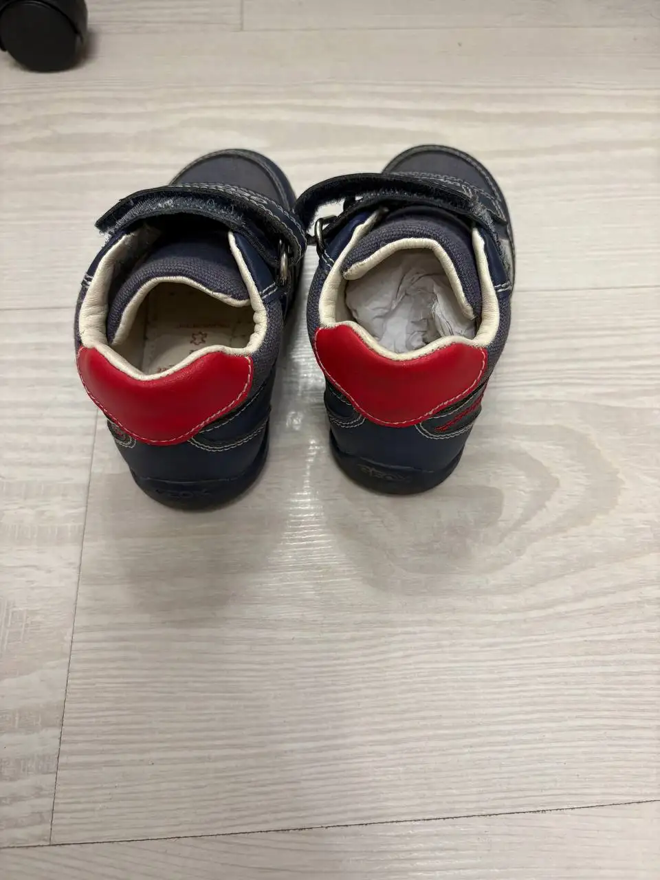 Полуботинки на Юбилейной 4/7 - Обувь (Одежда) в Неизвестно