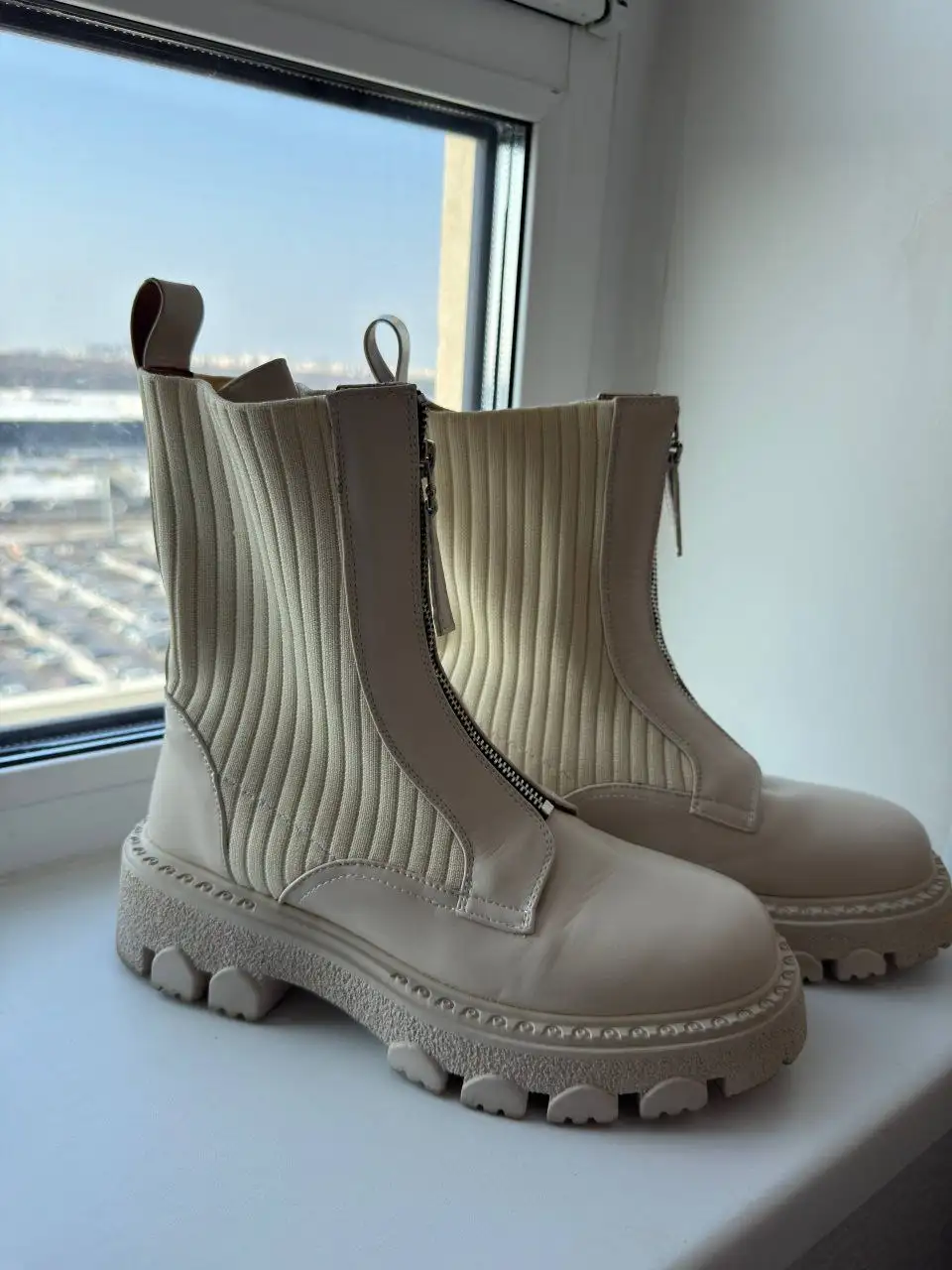 Продажа обуви: лоферы, кеды, ботинки, челси - Обувь (Одежда) в Подольск