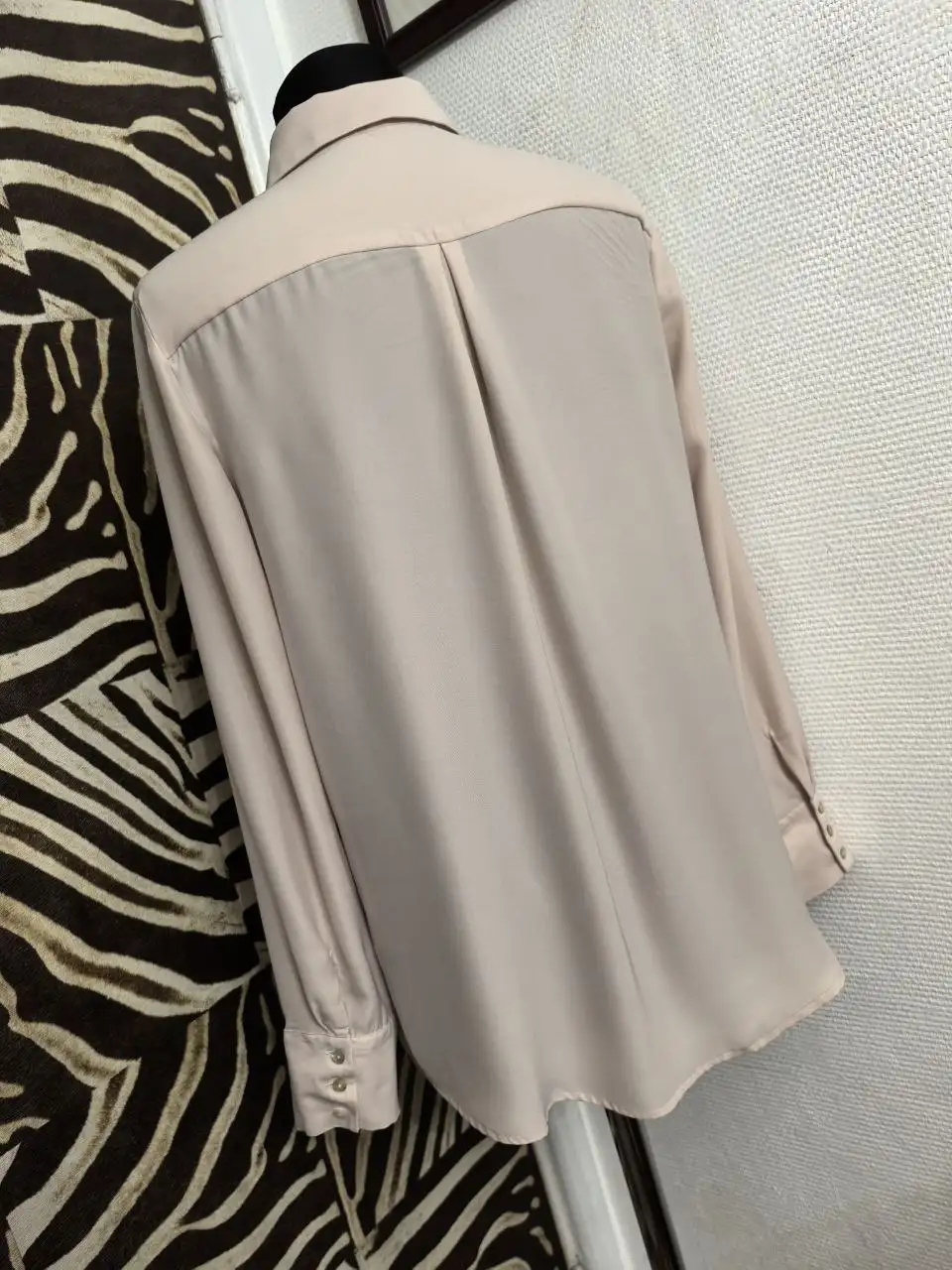 Блузка пудровая BENETTON 46-48 - Женская одежда (Одежда) в Неизвестно