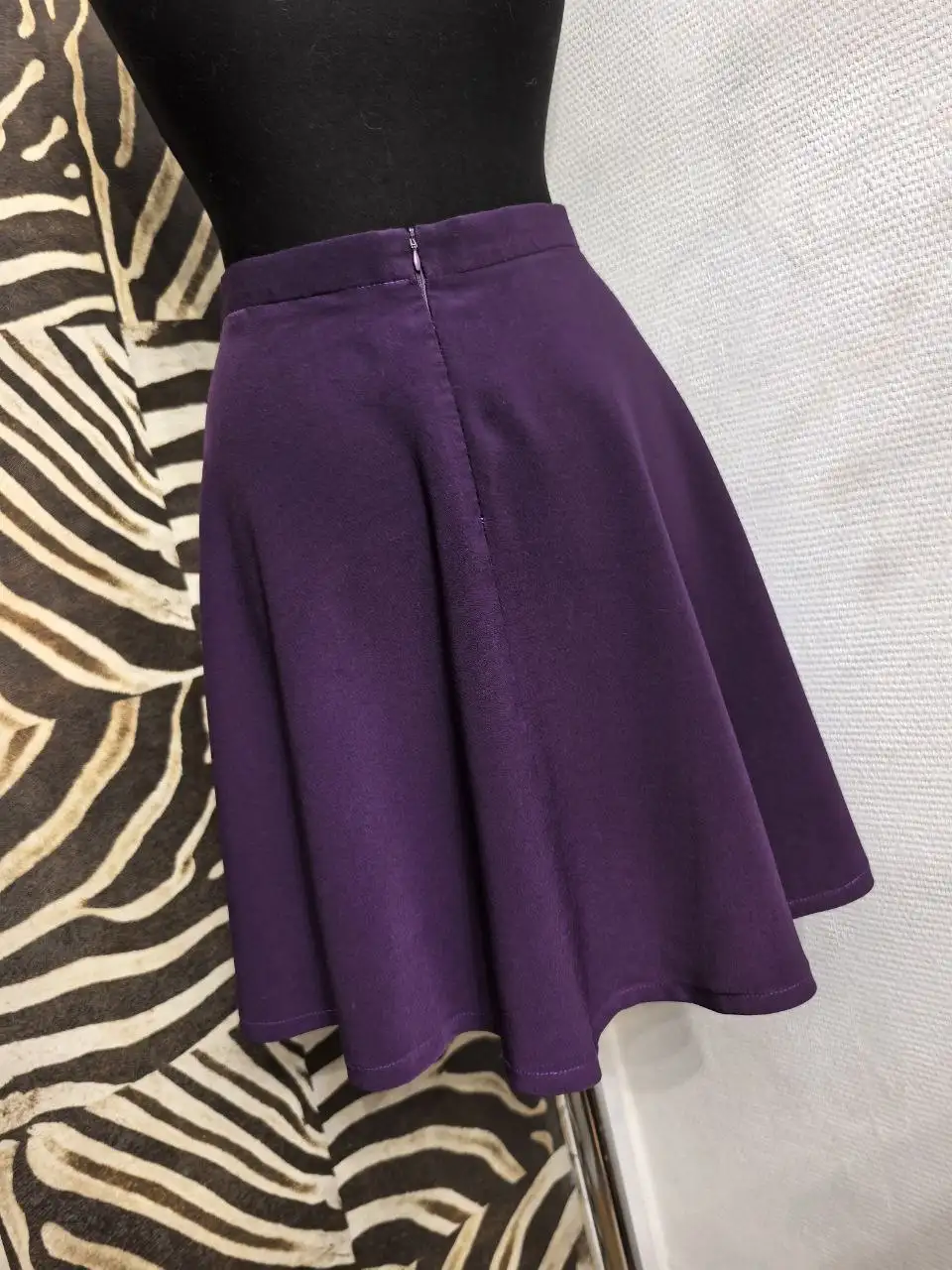 Юбка колокольчик 44 размера черничного цвета - Женская одежда (Одежда) в Сходненская
