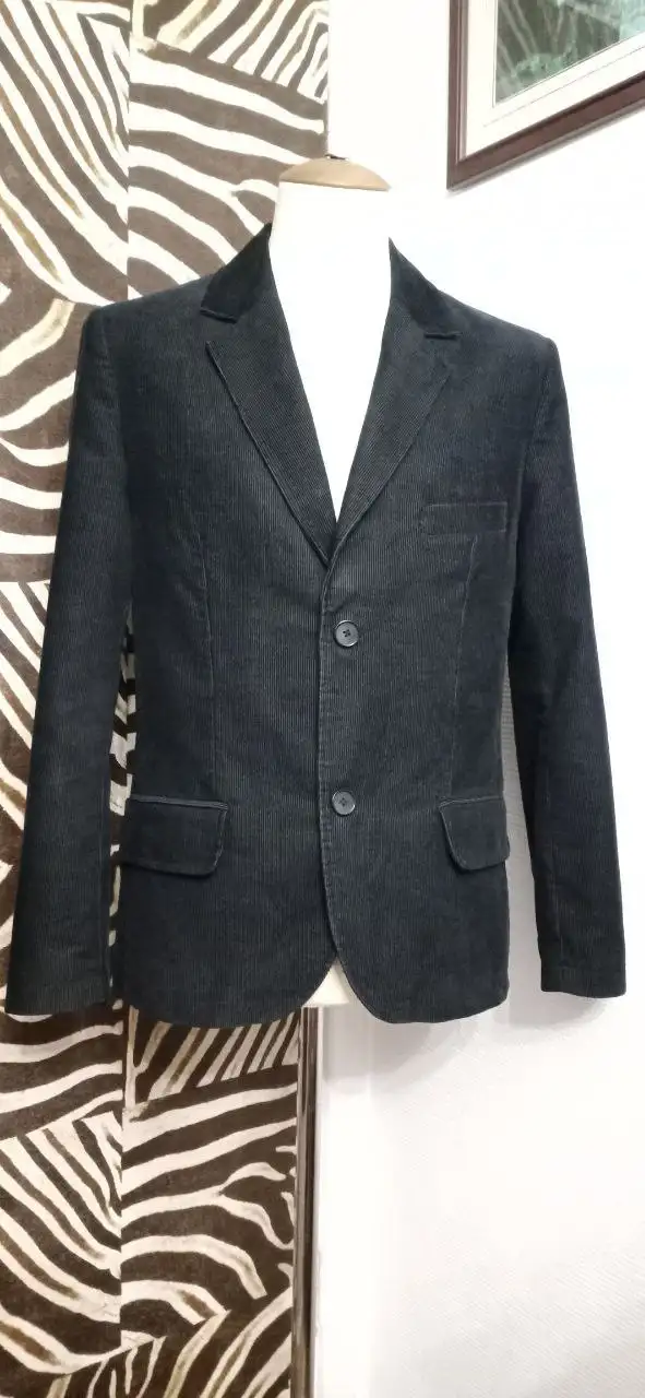 Вельветовый пиджак 48 размера - Пиджаки (Одежда) в Неизвестно