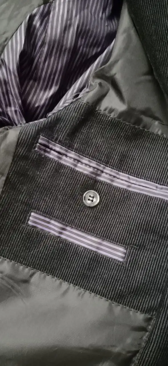 Вельветовый пиджак 48 размера - Пиджаки (Одежда) в Неизвестно