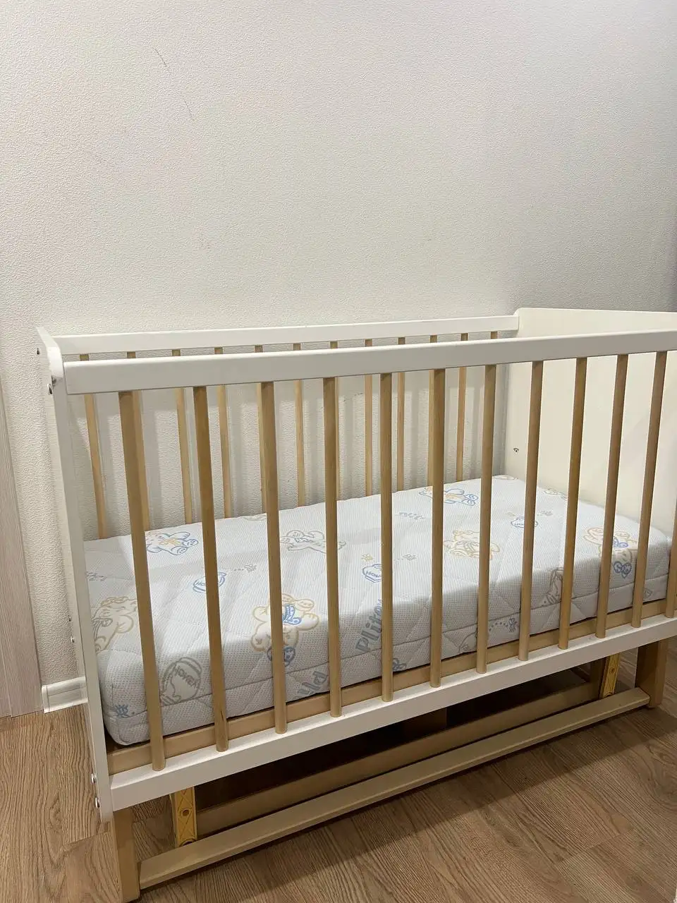 Продажа кровати-маятника и матраса - Детская мебель (Товары для детей) в Подольск