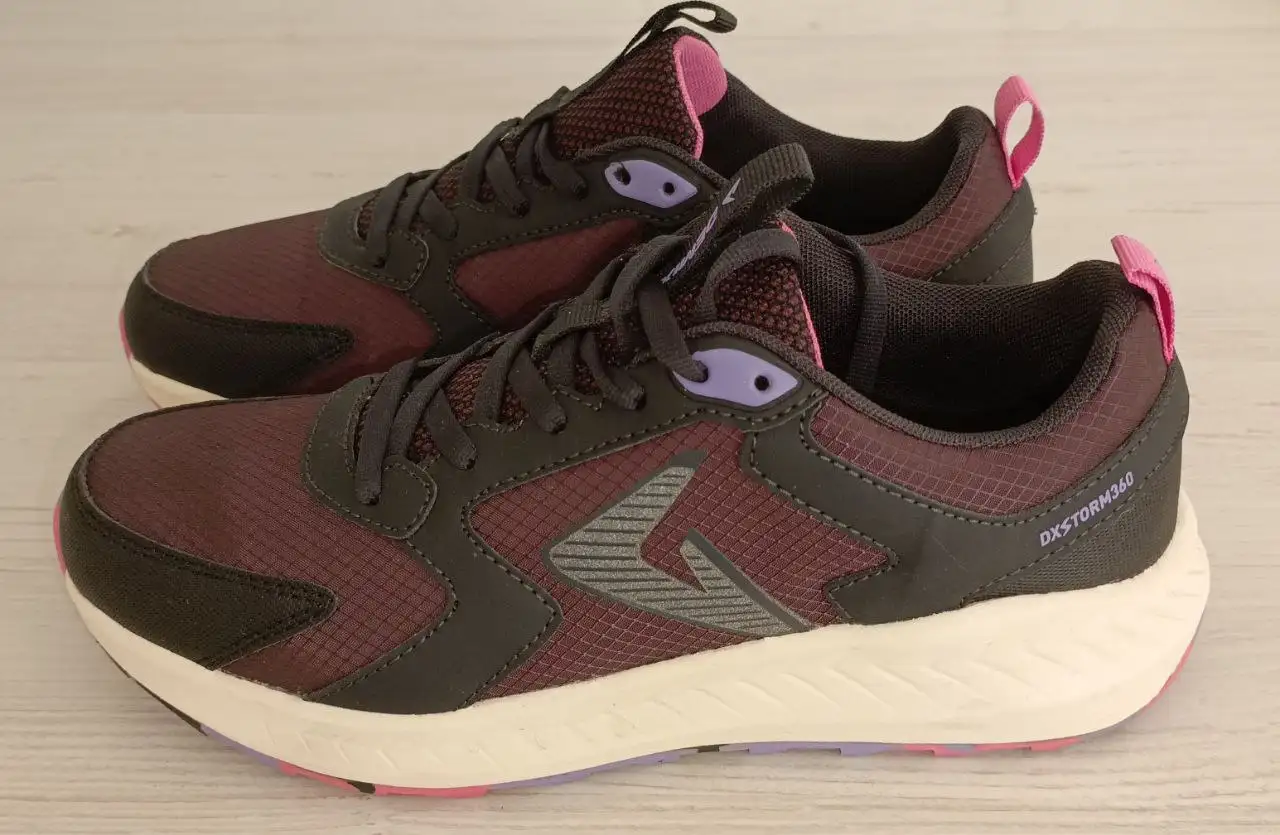 Новые кроссовки Demix размер 39 - Обувь (Одежда) в Подольск