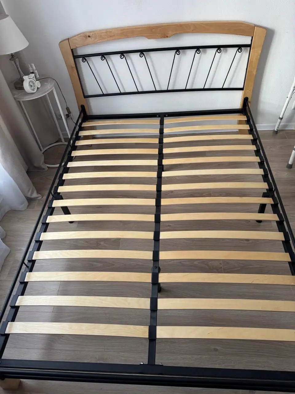 Продам кровать 140*200 - Мебель (Для дома и дачи) в Боброво