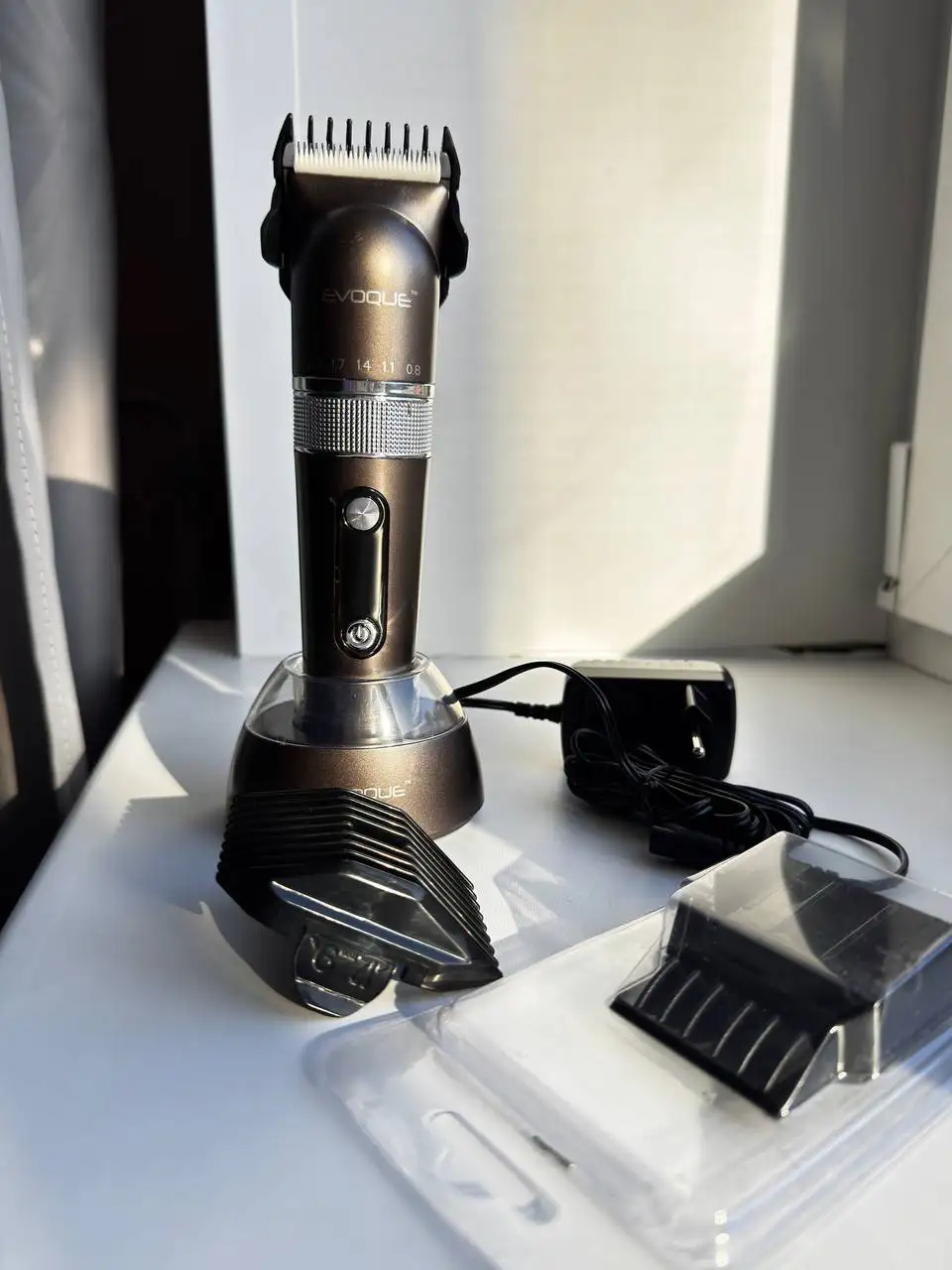 Продам машинку для стрижки волос Evoque M-10 - Электроника в Неизвестно