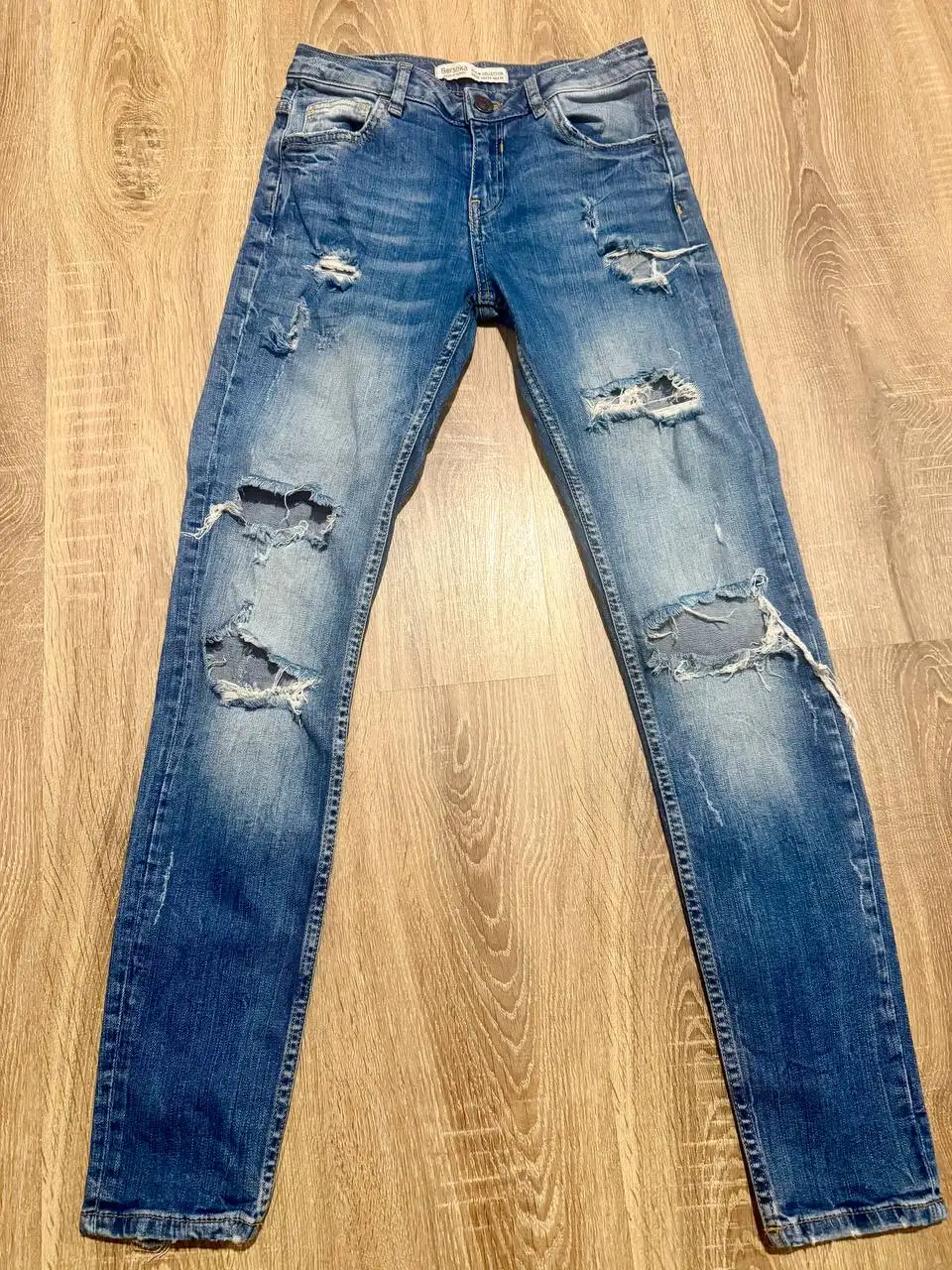 Джинсы Bershka в отличном состоянии - Джинсы (Одежда) в Подольск