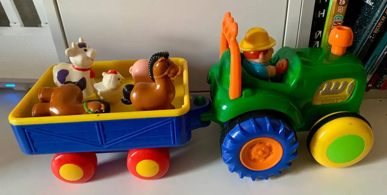 Продажа трактора с неисправными звуками животных и запасной лошадью - Сельхозтехника (Авто) в Бутово