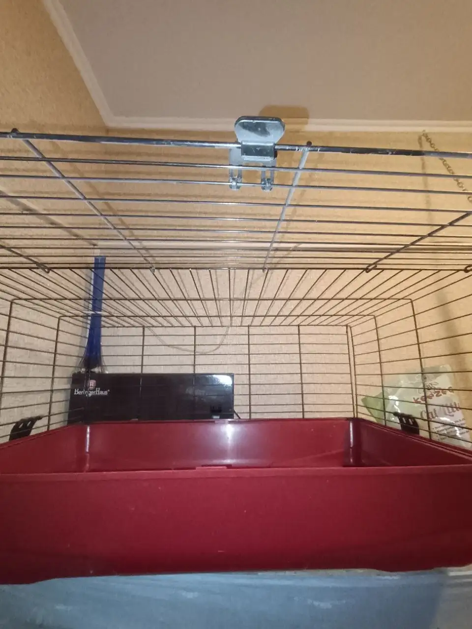 Отдам даром клетку для животных с аксессуарами - Аксессуары для животных (Животные) в Бутово