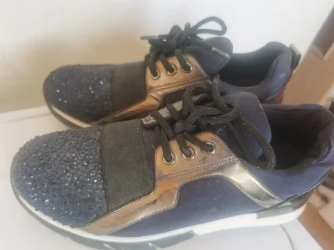 Кроссовки Mascotte размер 35 - Нижнее белье в Подольск