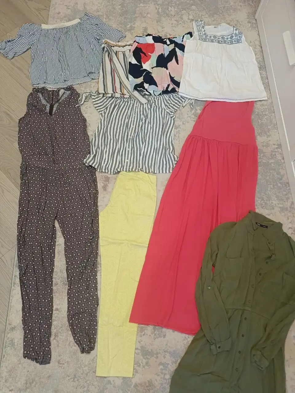 Пакет вещей для девушки на 44-46 размер - Женская одежда (Одежда) в Московский