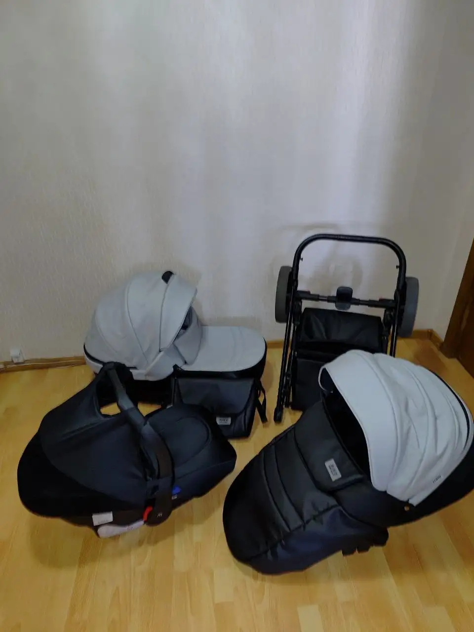 RIKO Basic Montana Ecco 3 в 1 - детская коляска - Коляски (Товары для детей) в Москва